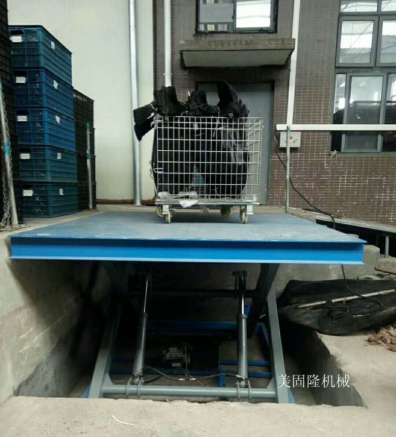 内江固定式升降货梯厂家
