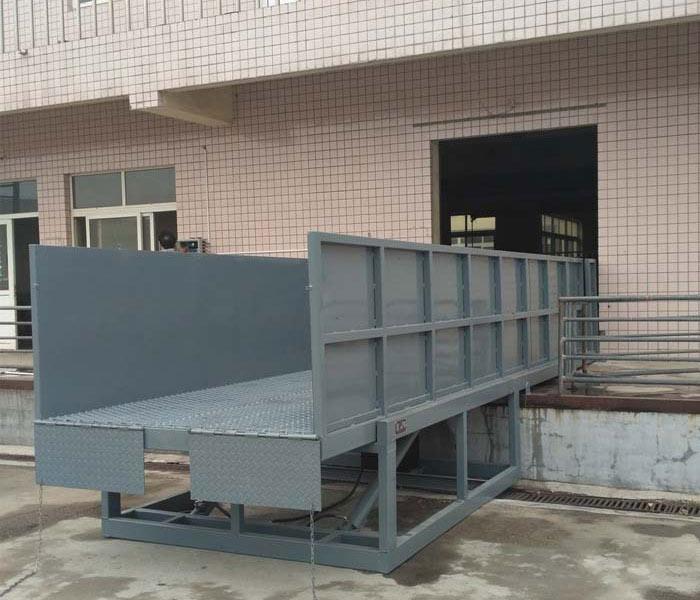 内江升降卸猪台